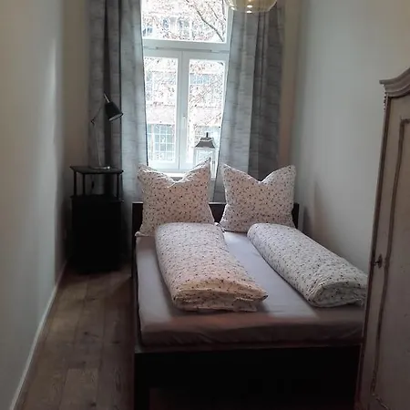 Apartment Am Kanal Leipzig