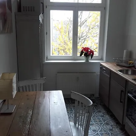 In Der Naehe Vom Kanal Leipzig